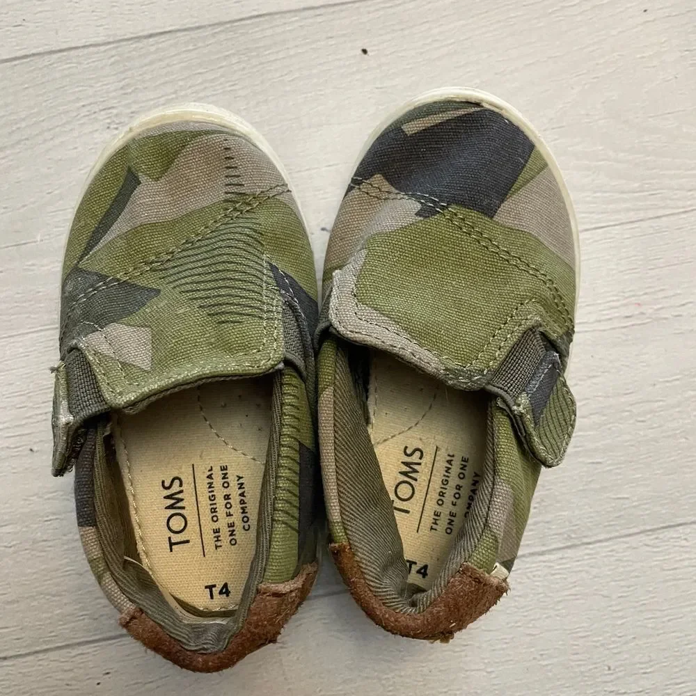 TOMS baby shoes toddler‎ 4